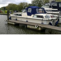This Boat for sale is a 
Birchwood, 
33 Classic, 
Used, 
Power Cruisers, 
33.00, 
Feet